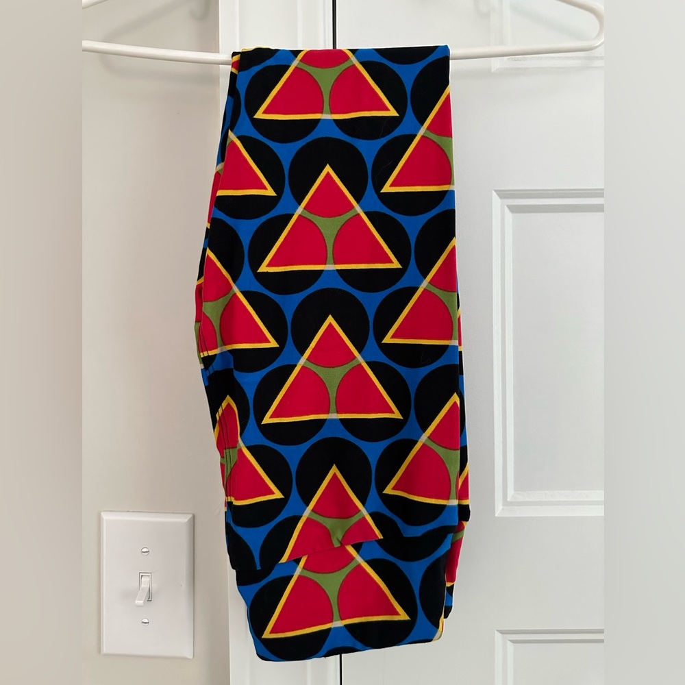 LuLaRoe Patterned Leggings